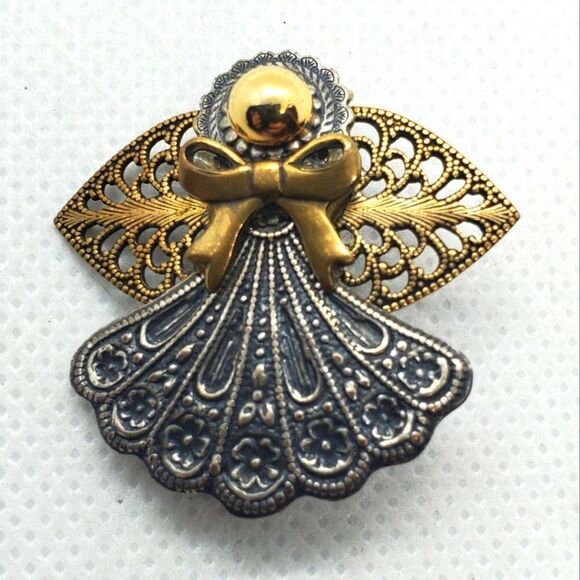 Kat's Creations Silver & Gold Angel Brooch - Picture 1 of 4